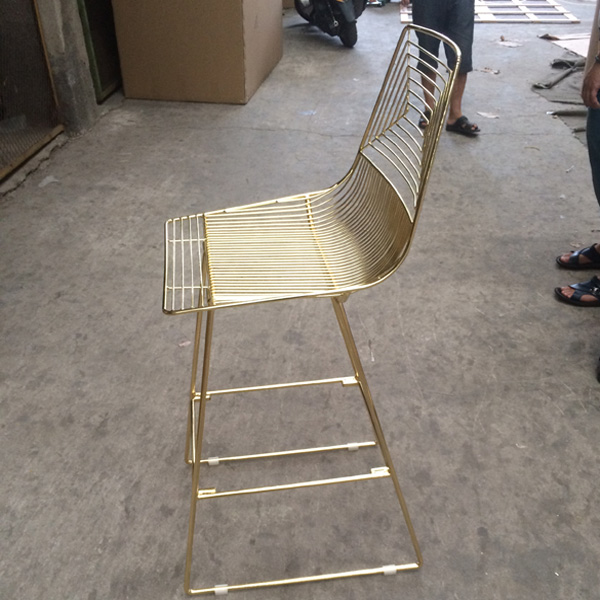 Chromed Metal Steel Wire Bar Chair