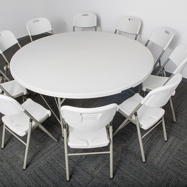 6ft HDPE Round Table